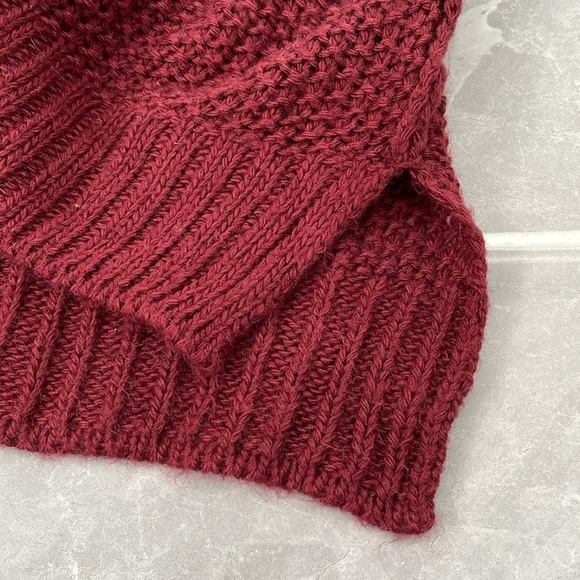 Women's Dee Elle 3/4th Sleeve V-Neck Sweater Large - Picture 6 of 16